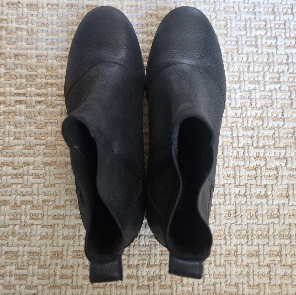Sorel Womens Leathwr Boots - Picture 2 of 8